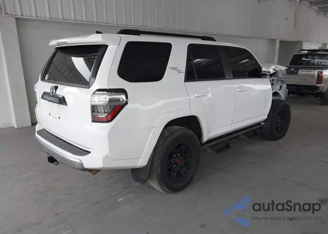 2024 Toyota 4Runner Trd Off Road Premium z USA, uszkodzony, nr VIN JTERU5JR8R6214049